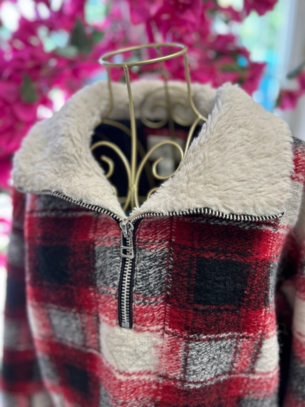 Forever 21 Buffalo Plaid Fleece sherpa-style collar Jacket size Medium